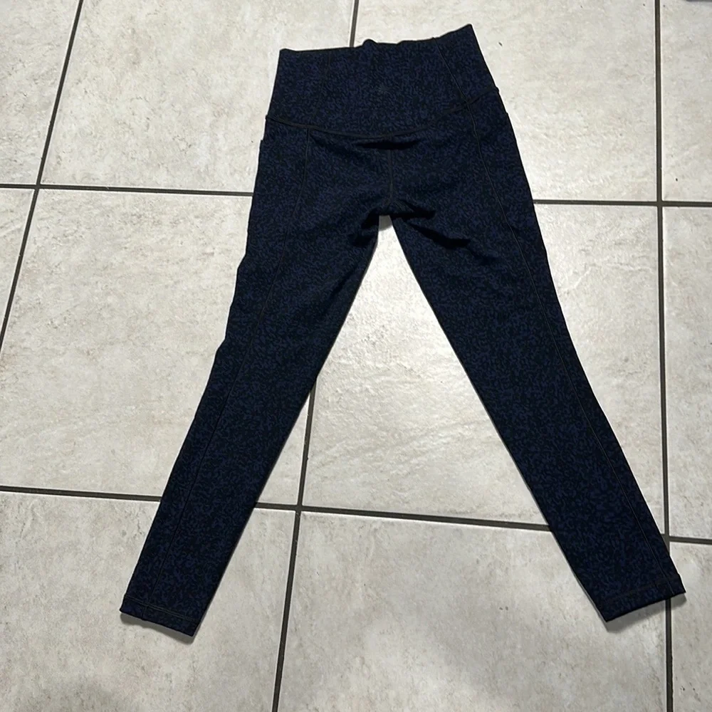 Athlete‎ Salutation Stash Pocket Gravel Tight Leggings